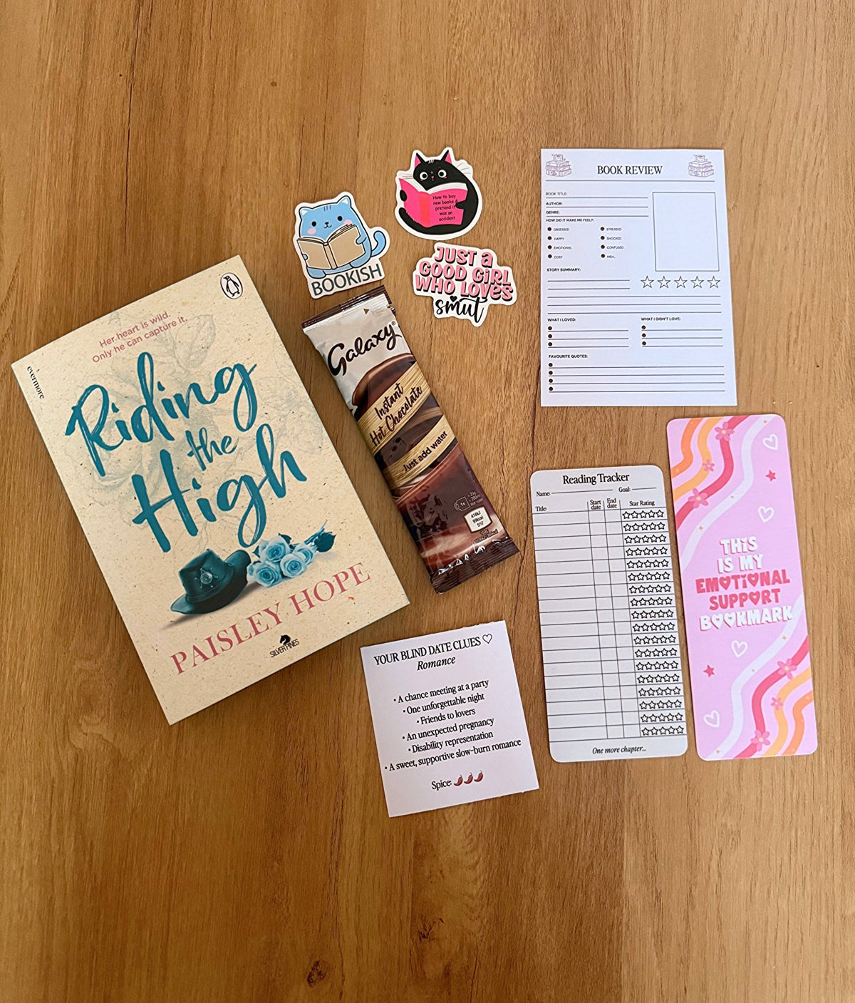 Simple Blind Date With A Book - Coquette Cloud Co